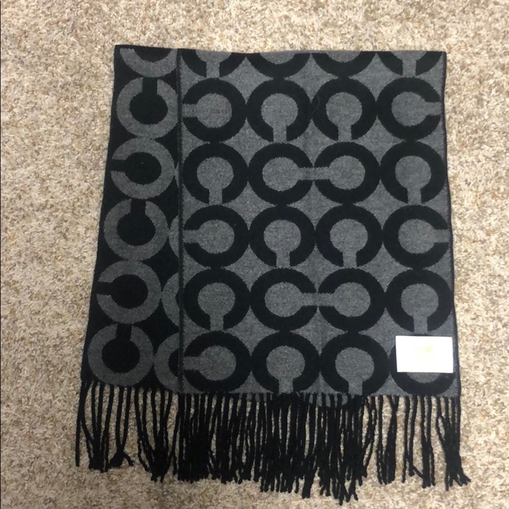 Coach scarf